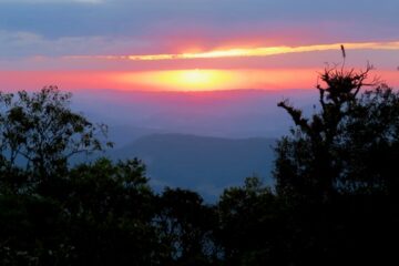 sunset hikes in Los Angeles that stay quiet