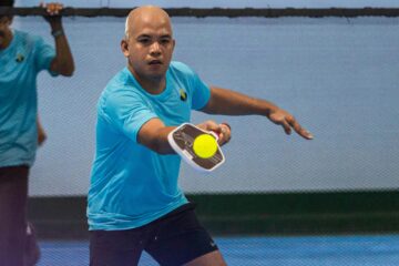 dog-friendly pickleball courts in orange county